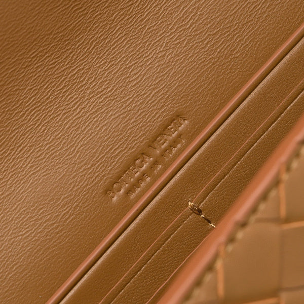 BV Long Clutch Andiamo With Handle 31cm Brown Calfskin Ghw