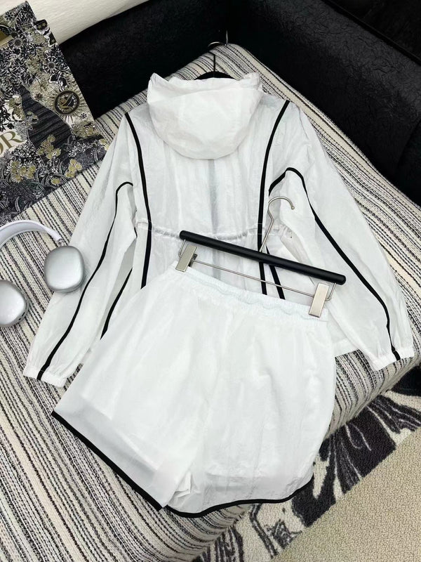 CC Set Jacket With Shorts Nilong