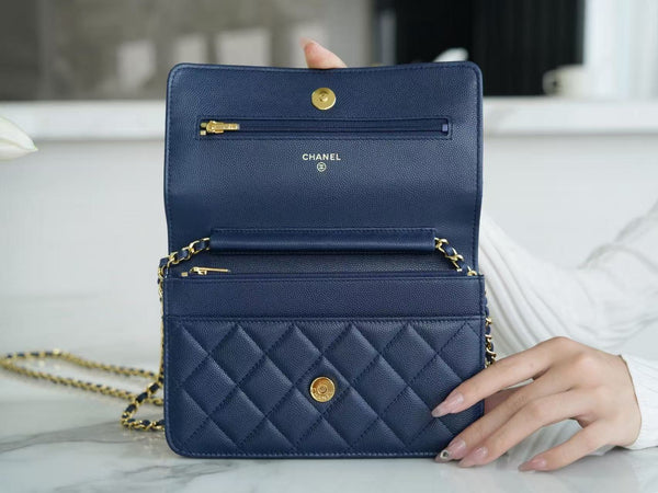 CC Wallet On Chain Woc Navy Blue Caviar leather Gold Hardware