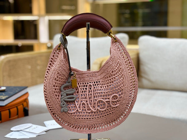 Chloe Summer Banana Hobo Bag Summery Beige In Raffia