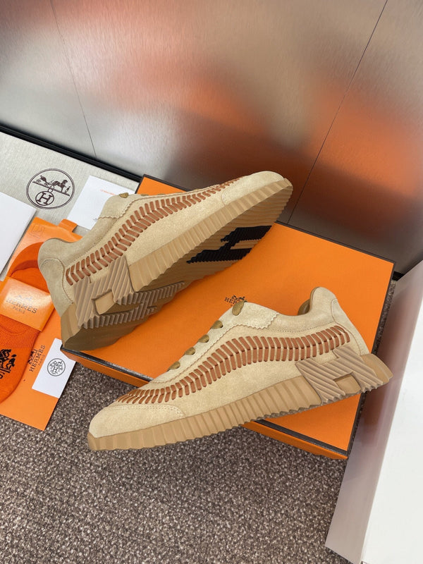 Sneakers HM Bouncing in tela marrone caramello e pelle scamosciata beige chiaro H Brown