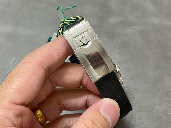 Rolex Oyster Perpetual Cosmograph Daytona 40mm watch