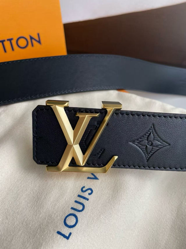 LV M0032 Belt 40mm Black Calfskin