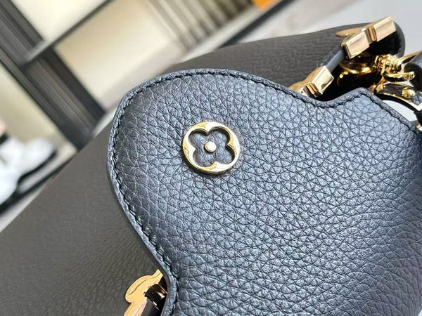 LV Capucines Handbag 27cm Black Gold Cowhide