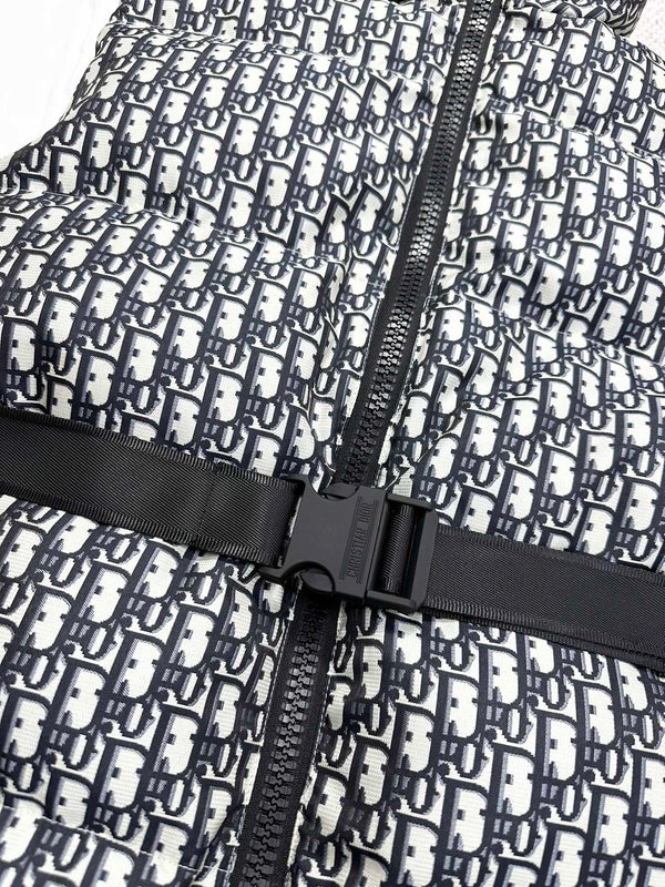 CD Alps Belted Puffer Vest Black White Polyester