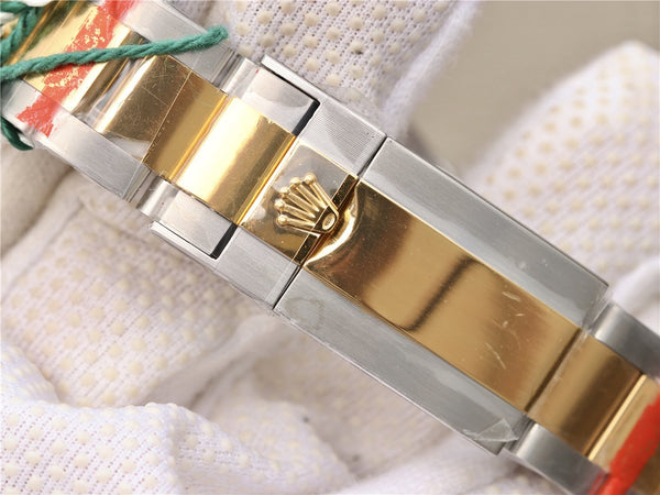 DAYTONA 40MM GOLD STEEL BLACK BEZEL BLACK DIAL