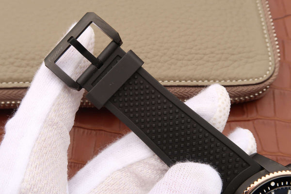 CALIBRE DIVER 42 AUTOMATIC BLACK CASE BLACK DIAL