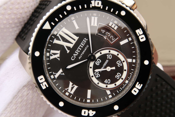 CALIBRE DIVER 42 AUTOMATIC STEEL CASE BLACK DIAL