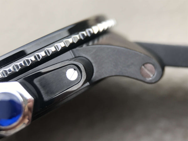 CALIBRE DIVER 42 AUTOMATIC BLACK CASE STEEL BEZEL