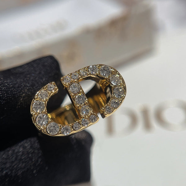 30 MONTAIGNE RING GOLD-FINISH METAL AND SILVER