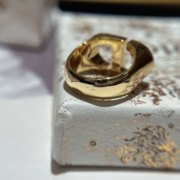 30 MONTAIGNE RING GOLD-FINISH METAL AND SILVER