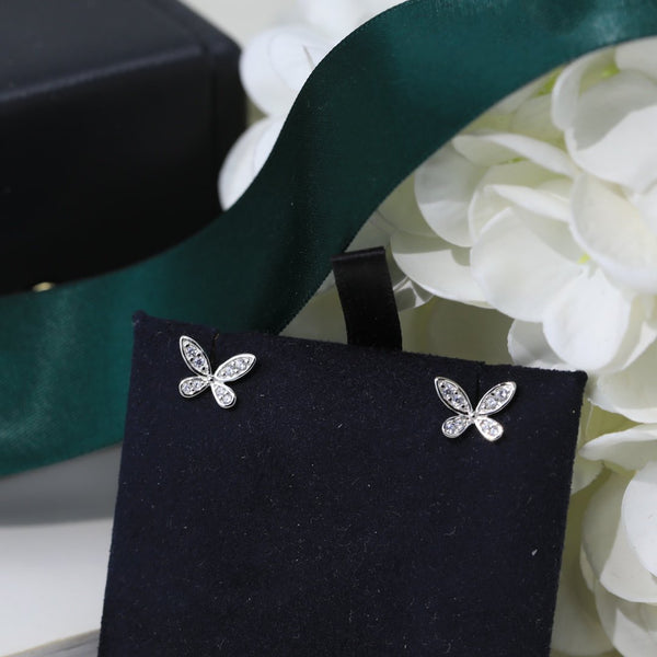 ORECCHINI A PERNO PICCOLI IN ARGENTO CON FARFALLA E DIAMANTI
