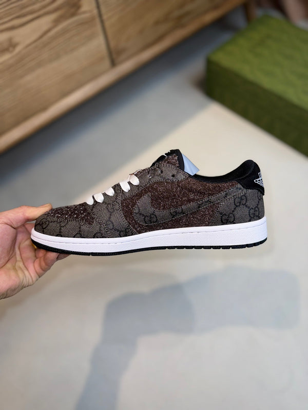 GG LOW TRAVIS MARRONE