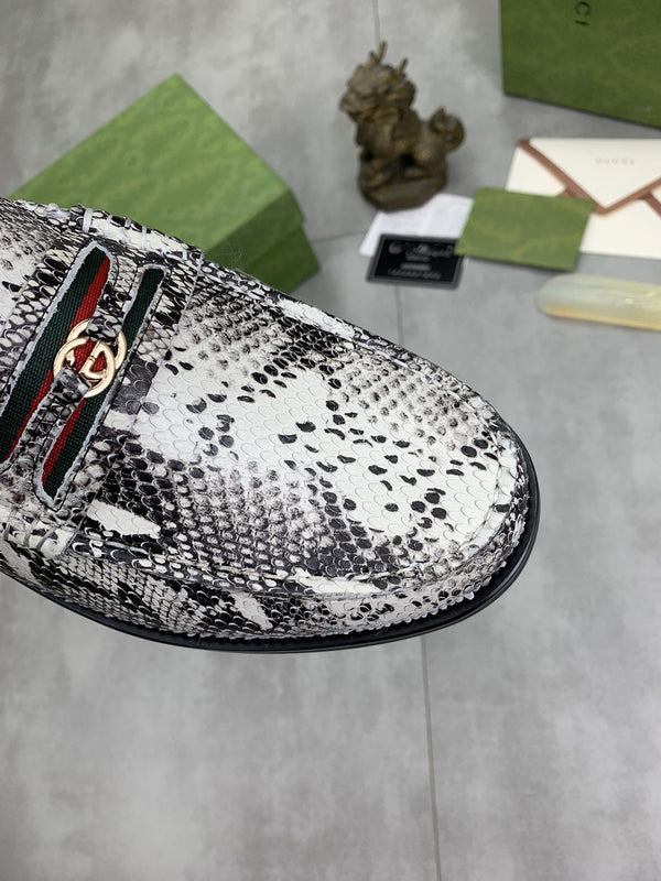 MOCASSINO GG DA UOMO IN PELLE DI PITONE MARRONE