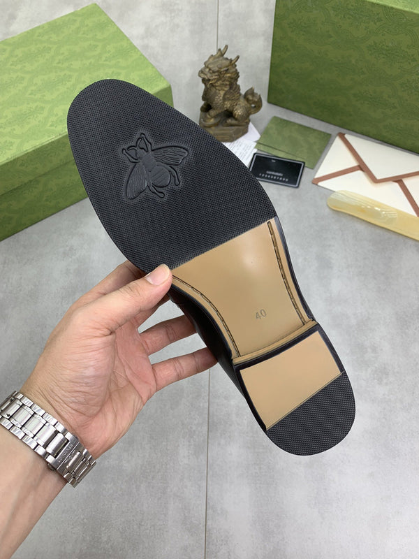 MOCASSINO UOMO GG IN PELLE DI VACCA NERA