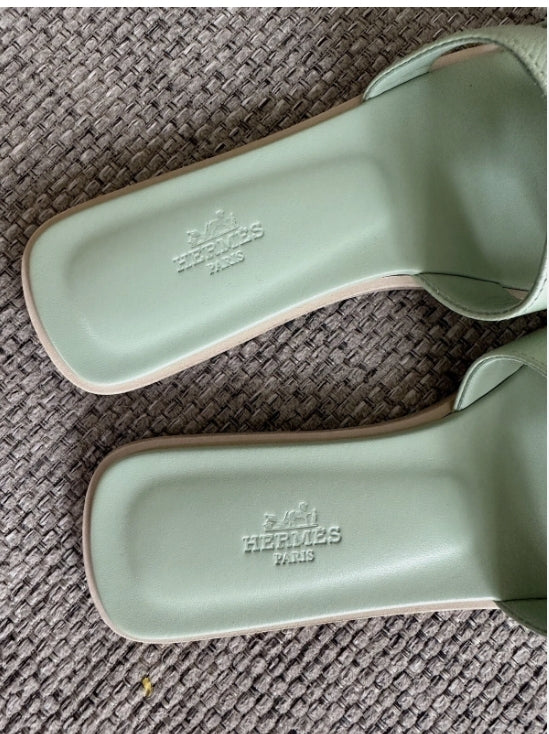 Hermès Oran Sandal Light Green