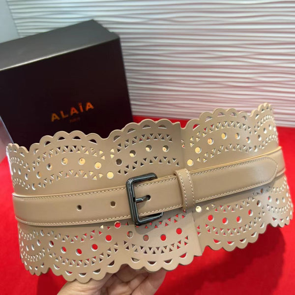 Alaia Belt Beige Soft Cowhide