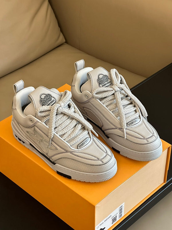 Sneaker da skate LV in pelle di vacchetta e tessuto a rete bianco sporco