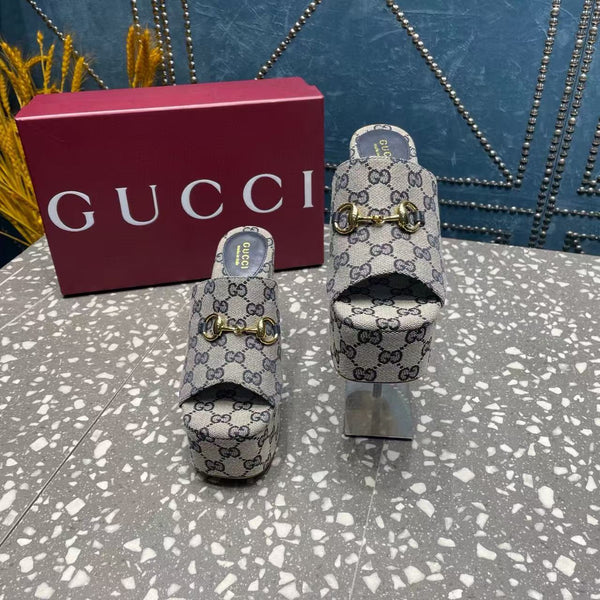 GC 25 Wedge With Horsebit Sandal Beige and Navy Blue Canvas 291031