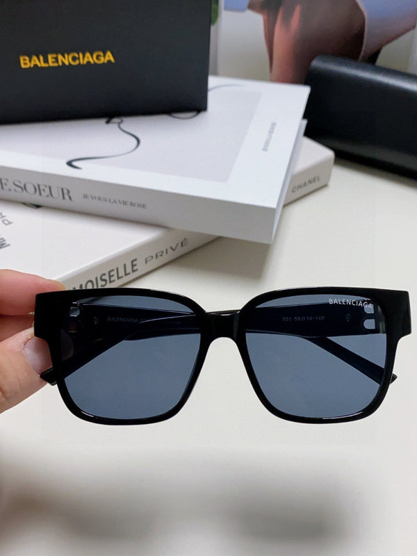 Balenciaga Sunglasses 558322