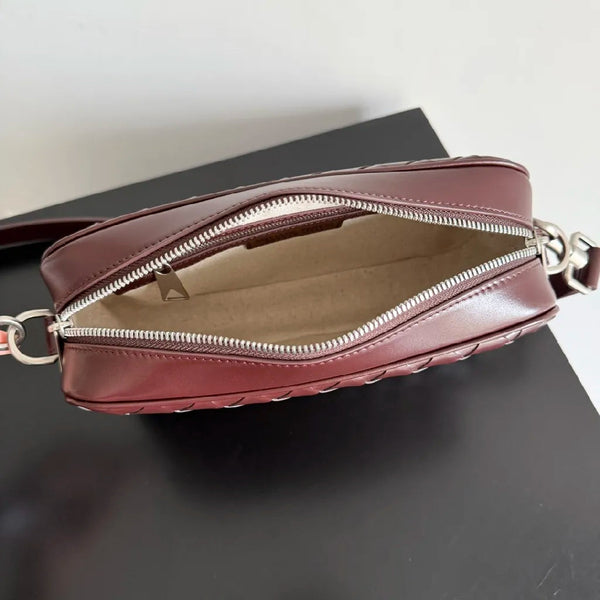 BV 25 Small Intrecciato Camera Bag 24.5cm Barolo Cowhide HW