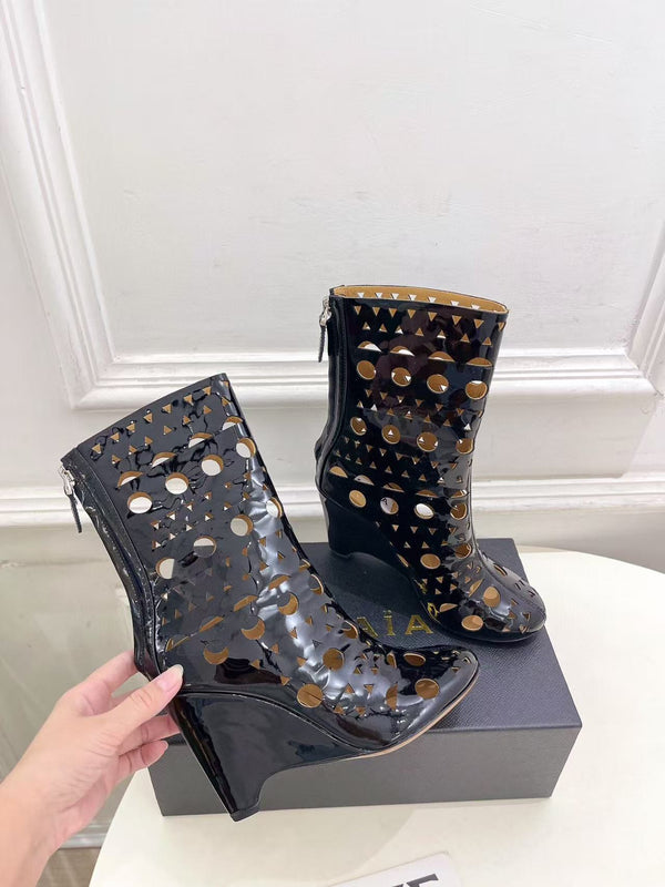 Alaïa Vienne Ankle Wedge Heel Boots 90mm Black Suede