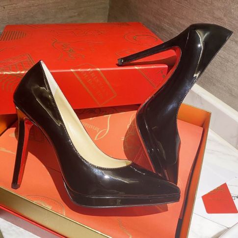 CL Pigalle Plato Pumps 100mm Pelle Verniciata Nera