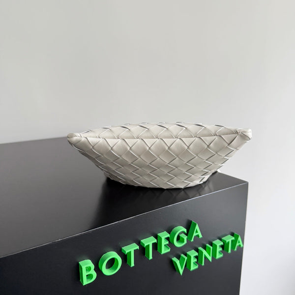 BV Small Dustbag 21cm White Intrecciato Calfskin Leather