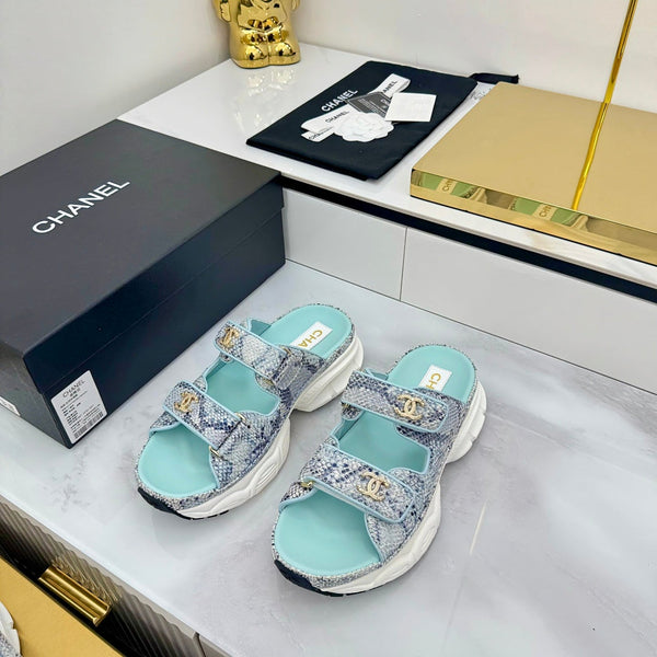 CC 25 Mules Sandals Mutilcolor Pearlescent Sheepskin 312947