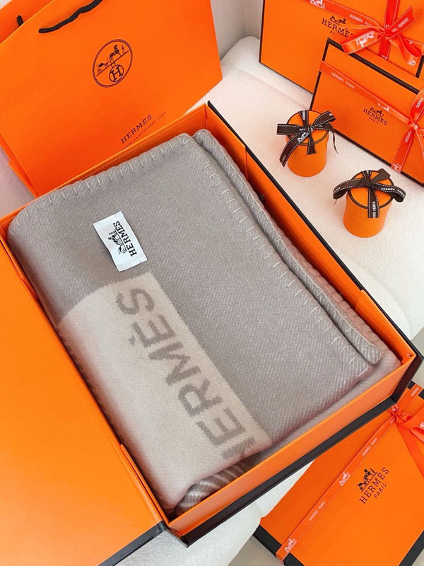 HM Riviera Blanket Beige Wool Cashmere