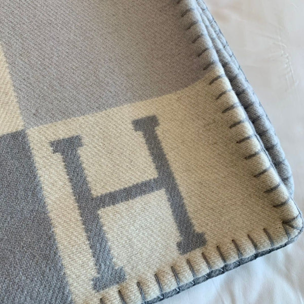 HM Drapeau Blanket Acier and Perle Wool Cashmere
