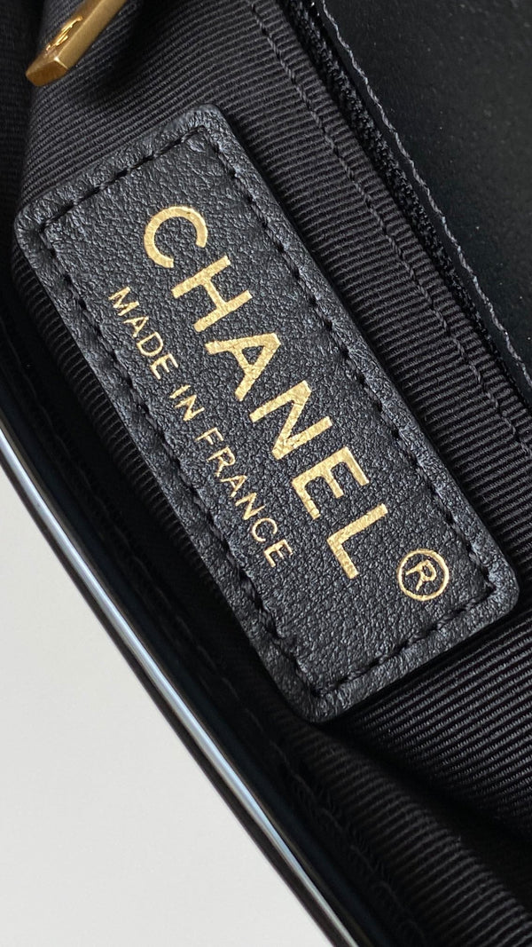 CC 2025 Medium Flap Bag Black Patent Calfskin