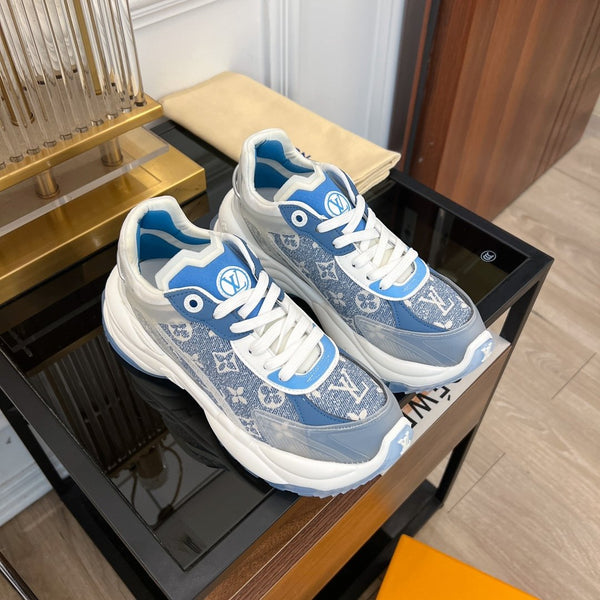 LV RUN 55 SNEAKER LIGHT BLUE