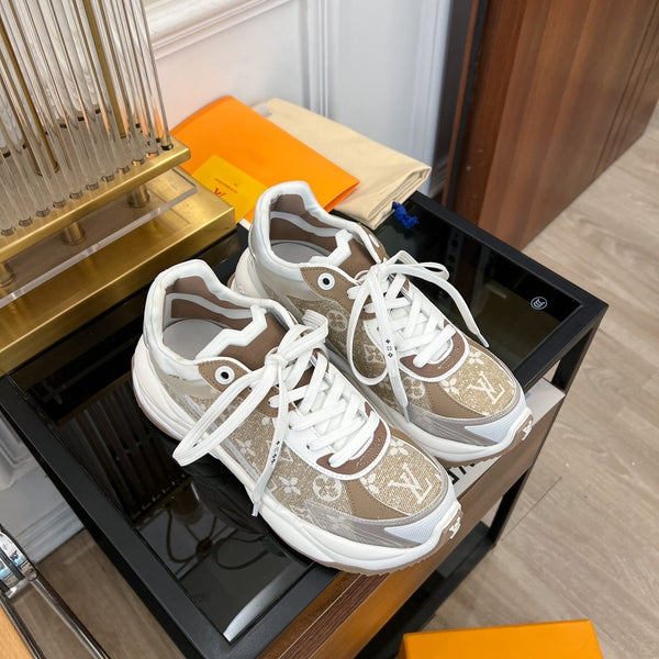 SNEAKER LV RUN 55 MARRONE