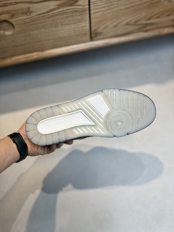 LV TRAINER MONOGRAM DENIM BIANCO NERO SNEKER