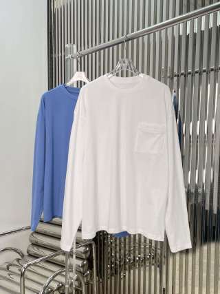 T-shirt a maniche lunghe in cotone con 25 lettere ricamate Miu Miu