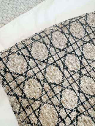 CD 25 Diamond Suit Beige black Cotton Polyester