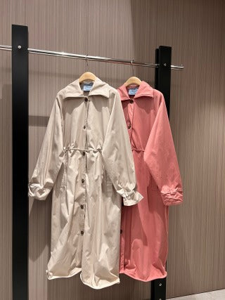 Cappotto lungo Prada 25 in cotone beige e rosa