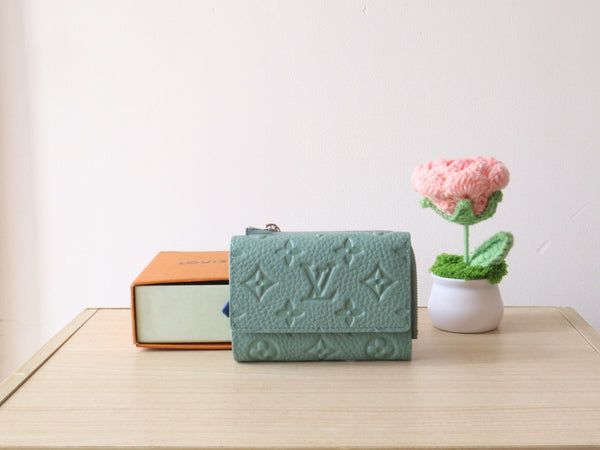 LV Portefeuille Pilot Monogram Grained Taurillon Cowhide