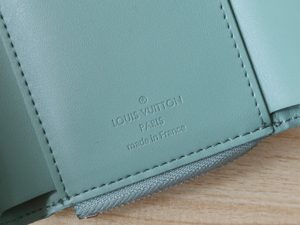 LV Portefeuille Pilot Monogram Grained Taurillon Cowhide