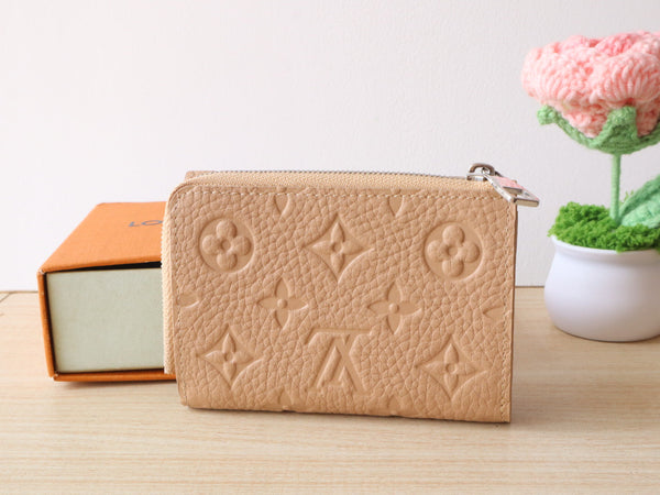 LV Portefeuille Pilot Monogram Grained Taurillon Cowhide