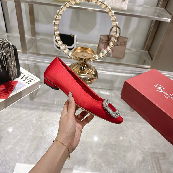 Bell Viv 25 Pumps Red Imported Silk 300732