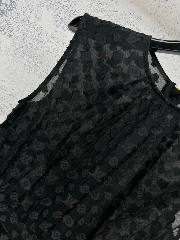 LV 25 Coin Letter Jacquard Pattern Decoration Dress Black Pink Poliester