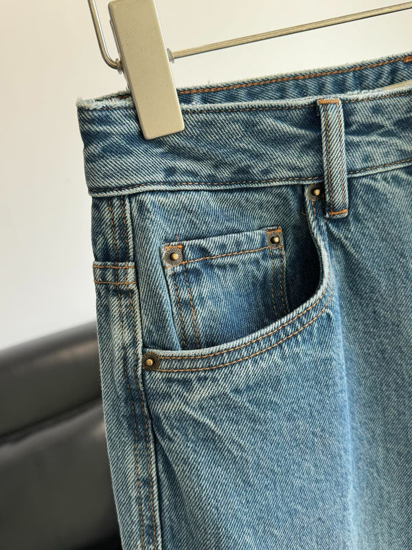 MIUMIU JEANS STYLE 374