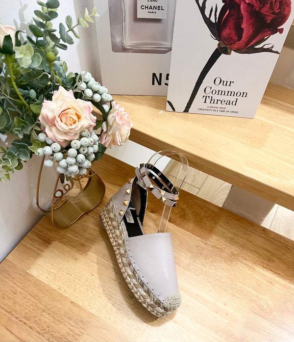 Valentino Rockstud Espadrille Sandals Beige Gray Leather 240598