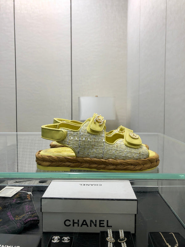 VELCRO SANDALS IN LIGHT YELLOW LAMBSKIN AND TWEED FABRIC