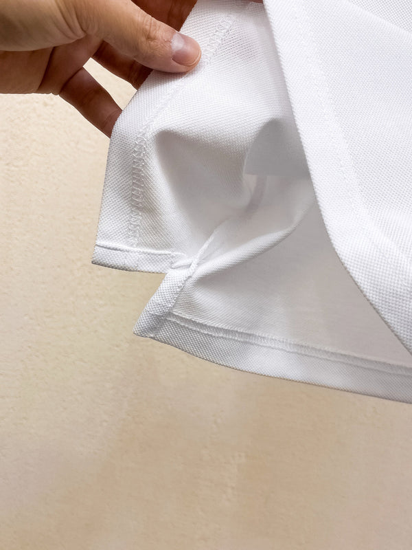 LV POLO IN COTONE A FIBRA LUNGA CON FINITURE BIANCHE E NERE 238771