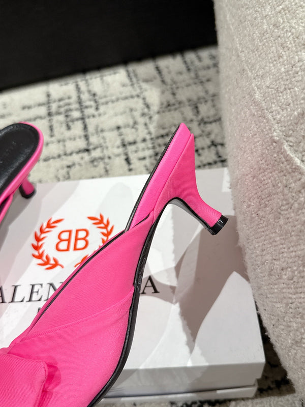 KNIFE LAVALIÈRE 45MM MULE IN BRIGHT PINK NYLON JERSEY