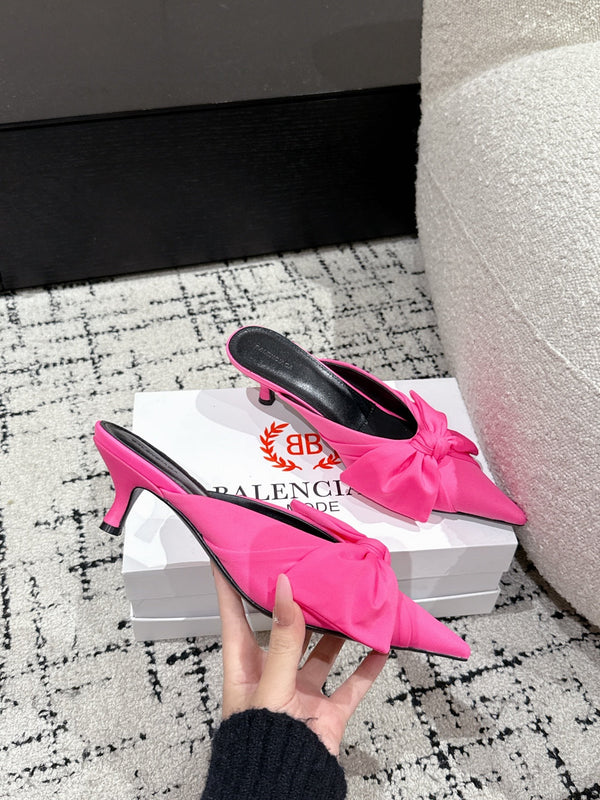 KNIFE LAVALIÈRE 45MM MULE IN BRIGHT PINK NYLON JERSEY