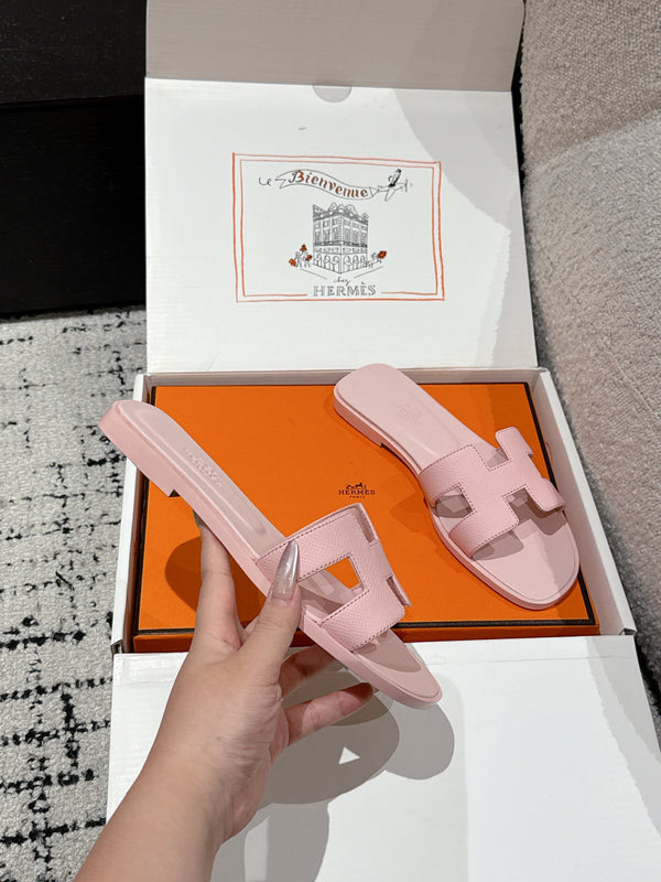 HM 25 Oran Sandal Light Pink Epsom